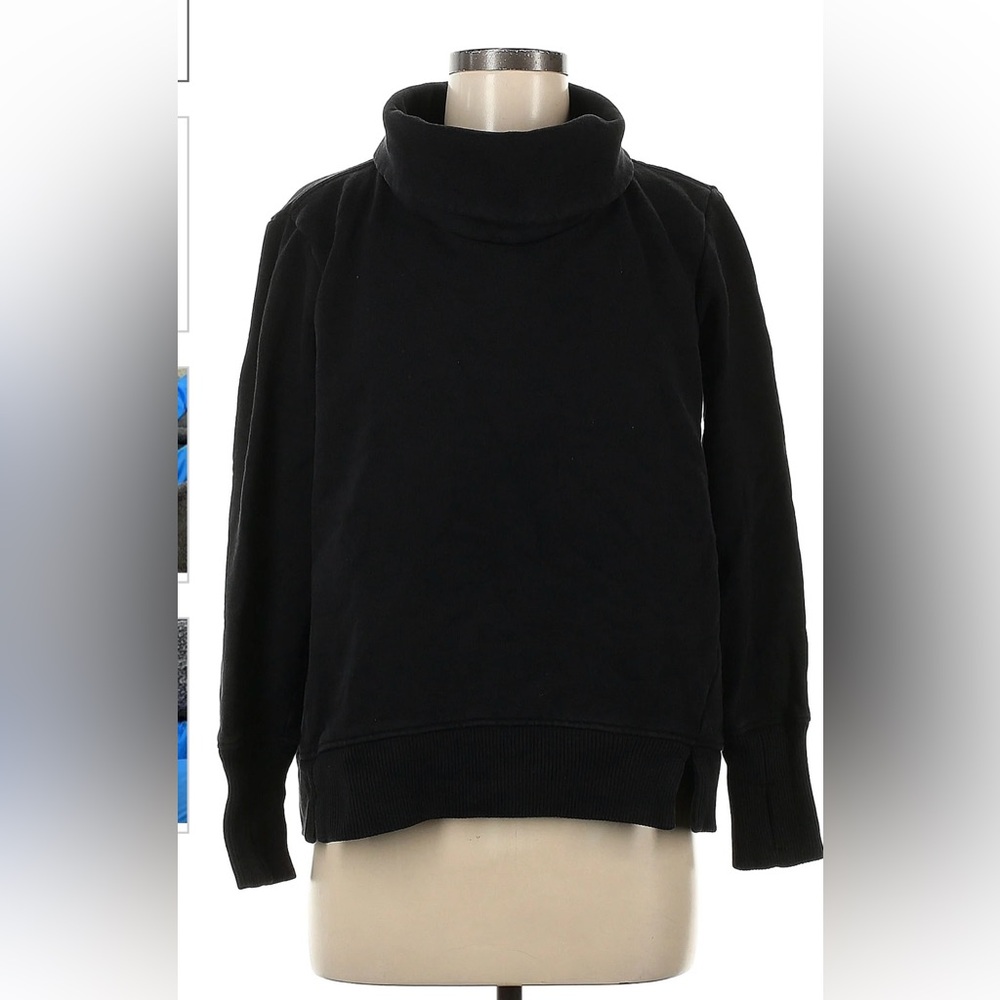 Athleta funnel neck sweatshirt
